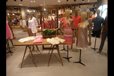 Esprit, Regent Street